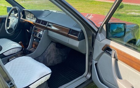 Mercedes-Benz W124, 1987 год, 350 000 рублей, 10 фотография