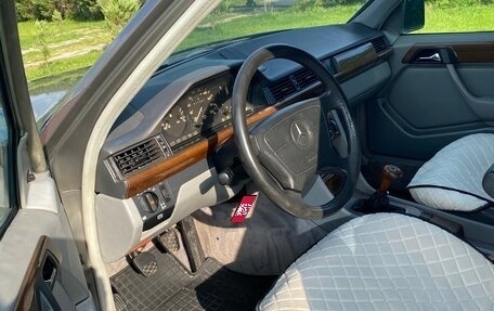 Mercedes-Benz W124, 1987 год, 350 000 рублей, 13 фотография