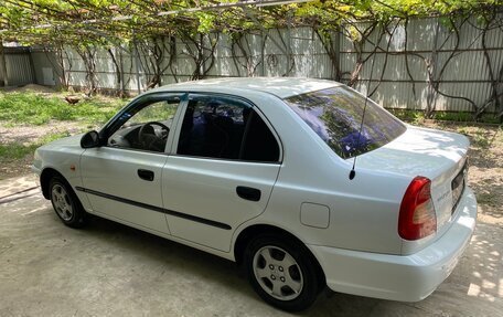Hyundai Accent II, 2008 год, 670 000 рублей, 2 фотография