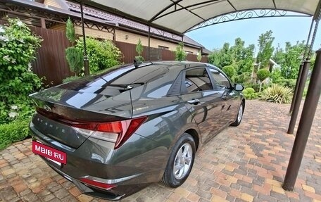 Hyundai Avante, 2021 год, 2 150 000 рублей, 3 фотография
