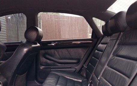 Audi A6, 1997 год, 425 000 рублей, 13 фотография