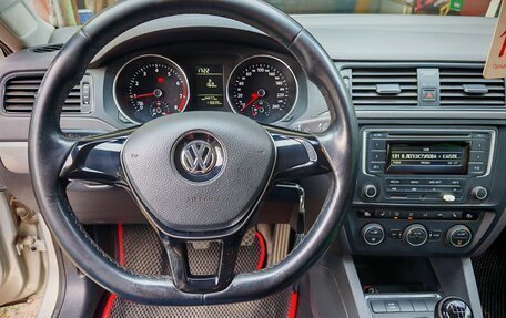 Volkswagen Jetta VI, 2015 год, 1 365 000 рублей, 7 фотография