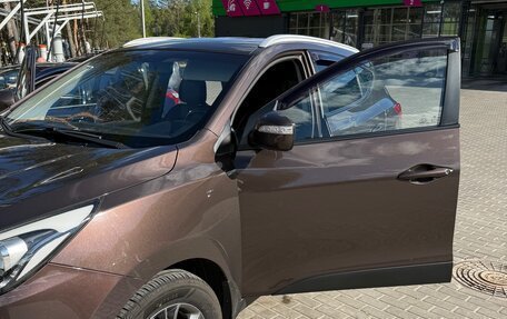 Hyundai ix35 I рестайлинг, 2013 год, 1 350 000 рублей, 10 фотография