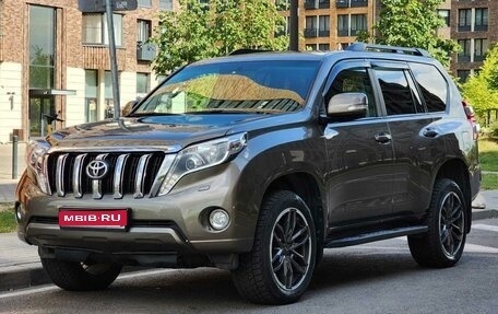 Toyota Land Cruiser Prado 150 рестайлинг 2, 2015 год, 3 345 000 рублей, 1 фотография