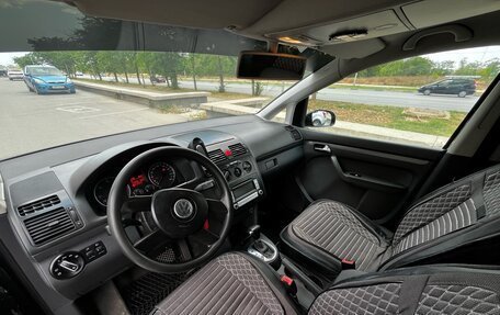 Volkswagen Touran III, 2005 год, 740 000 рублей, 6 фотография