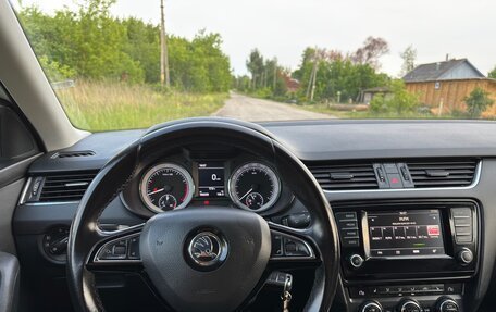 Skoda Octavia, 2017 год, 1 595 000 рублей, 10 фотография