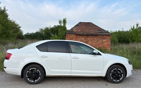 Skoda Octavia, 2017 год, 1 595 000 рублей, 15 фотография