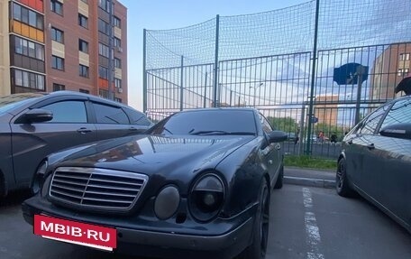 Mercedes-Benz CLK-Класс, 1998 год, 285 000 рублей, 13 фотография