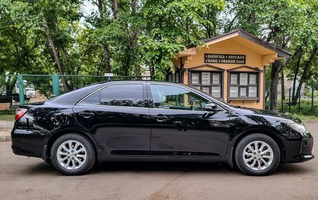 Toyota Camry, 2017 год, 2 650 000 рублей, 4 фотография