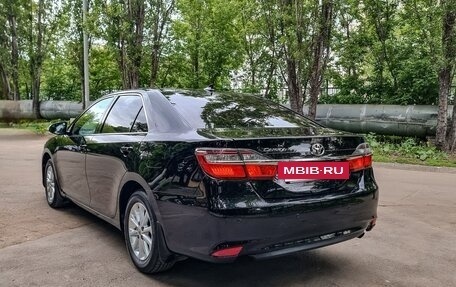 Toyota Camry, 2017 год, 2 650 000 рублей, 7 фотография