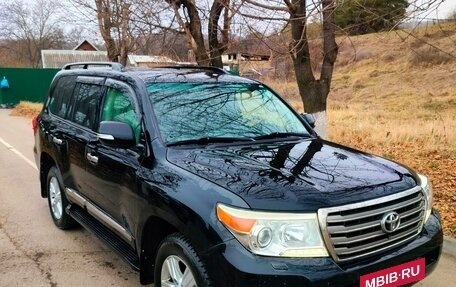 Toyota Land Cruiser 200, 2012 год, 3 000 000 рублей, 7 фотография