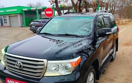 Toyota Land Cruiser 200, 2012 год, 3 000 000 рублей, 6 фотография