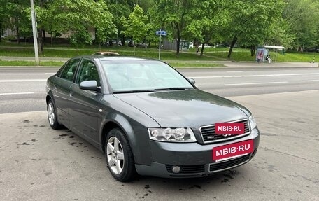Audi A4, 2004 год, 590 000 рублей, 3 фотография