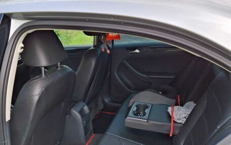 Volkswagen Jetta VI, 2016 год, 1 400 000 рублей, 11 фотография
