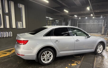 Audi A4, 2015 год, 2 000 000 рублей, 6 фотография