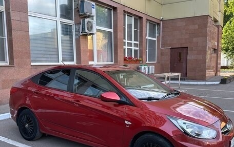 Hyundai Solaris II рестайлинг, 2012 год, 745 000 рублей, 3 фотография