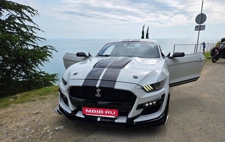 Ford Mustang VI рестайлинг, 2017 год, 3 200 000 рублей, 8 фотография