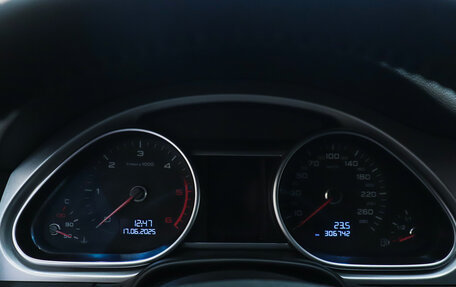 Audi Q7, 2012 год, 2 006 850 рублей, 16 фотография