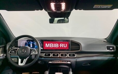 Mercedes-Benz GLS, 2024 год, 17 000 000 рублей, 9 фотография