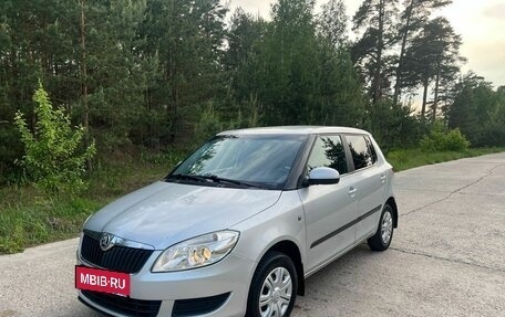 Skoda Fabia II, 2014 год, 670 000 рублей, 3 фотография