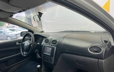 Ford Focus II рестайлинг, 2006 год, 300 000 рублей, 11 фотография