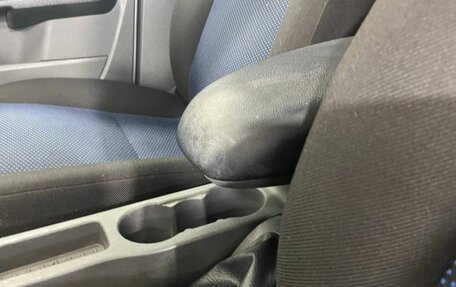 Ford Focus II рестайлинг, 2006 год, 300 000 рублей, 27 фотография