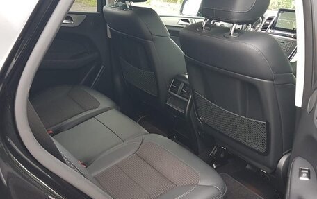 Mercedes-Benz GLE, 2018 год, 4 500 000 рублей, 16 фотография