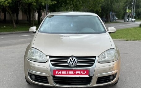 Volkswagen Jetta VI, 2006 год, 360 000 рублей, 2 фотография