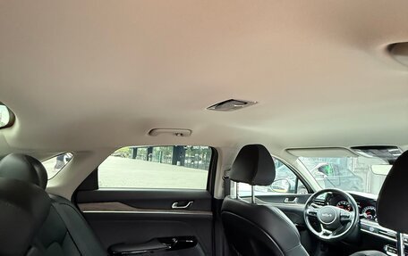 KIA K5, 2021 год, 2 620 000 рублей, 21 фотография