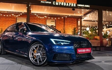Audi A4, 2016 год, 3 300 000 рублей, 8 фотография