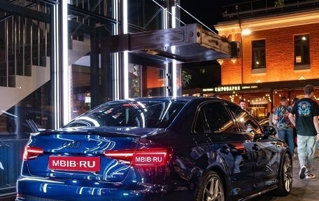 Audi A4, 2016 год, 3 300 000 рублей, 4 фотография