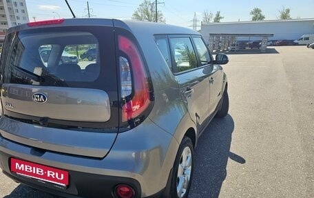 KIA Soul II рестайлинг, 2018 год, 1 450 000 рублей, 12 фотография