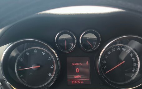 Opel Zafira C рестайлинг, 2013 год, 1 150 000 рублей, 10 фотография