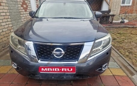 Nissan Pathfinder, 2014 год, 1 700 000 рублей, 1 фотография