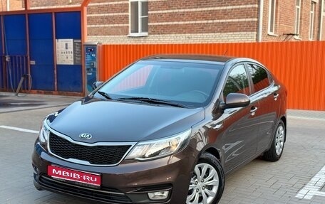 KIA Rio III рестайлинг, 2016 год, 1 100 000 рублей, 1 фотография