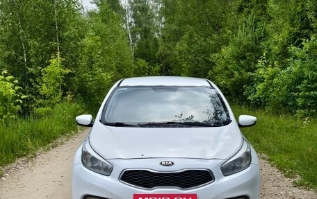 KIA cee'd III, 2014 год, 700 000 рублей, 2 фотография