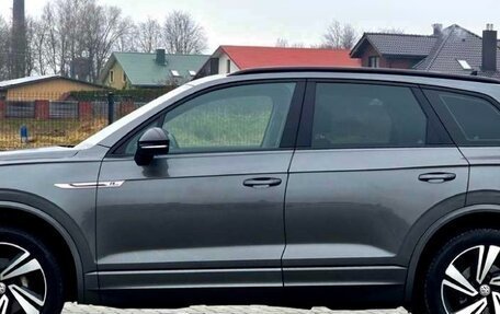Volkswagen Touareg III, 2019 год, 8 500 000 рублей, 4 фотография