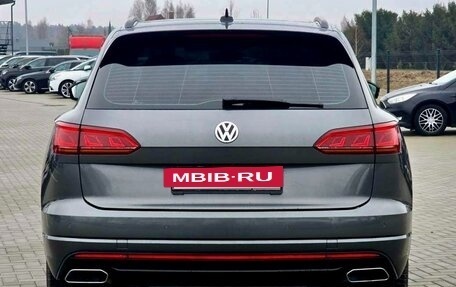 Volkswagen Touareg III, 2019 год, 8 500 000 рублей, 8 фотография