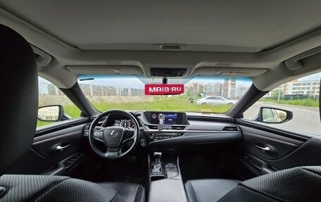 Lexus ES VII, 2019 год, 3 650 000 рублей, 8 фотография