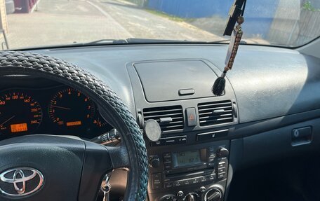 Toyota Avensis III рестайлинг, 2006 год, 840 000 рублей, 6 фотография