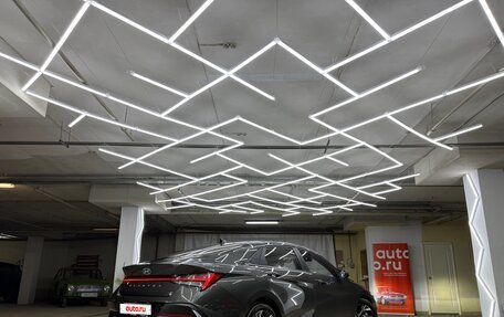 Hyundai Elantra, 2023 год, 2 100 000 рублей, 8 фотография