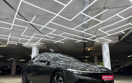 Hyundai Elantra, 2023 год, 2 100 000 рублей, 11 фотография
