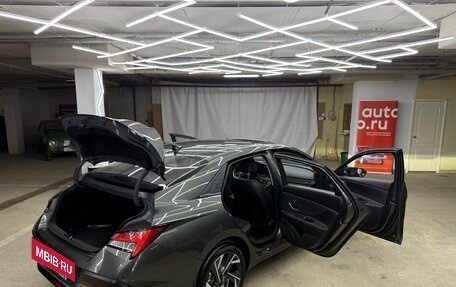 Hyundai Elantra, 2023 год, 2 100 000 рублей, 19 фотография