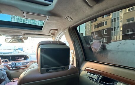Mercedes-Benz S-Класс, 2006 год, 2 100 000 рублей, 16 фотография