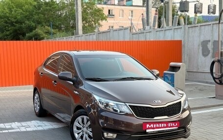 KIA Rio III рестайлинг, 2016 год, 1 100 000 рублей, 4 фотография
