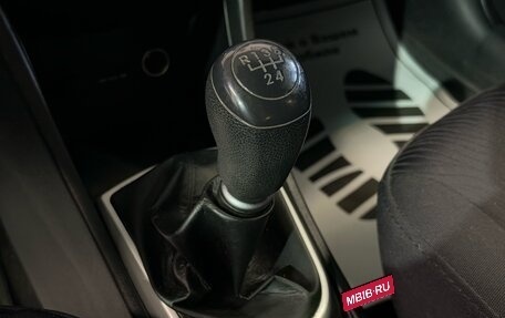 Hyundai Solaris II рестайлинг, 2012 год, 720 000 рублей, 13 фотография