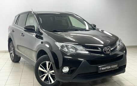 Toyota RAV4, 2015 год, 1 728 000 рублей, 3 фотография