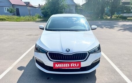 Skoda Rapid II, 2020 год, 1 600 000 рублей, 2 фотография