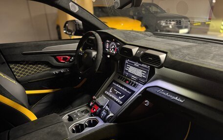 Lamborghini Urus I, 2025 год, 46 500 000 рублей, 3 фотография