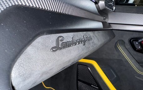 Lamborghini Urus I, 2025 год, 46 500 000 рублей, 21 фотография